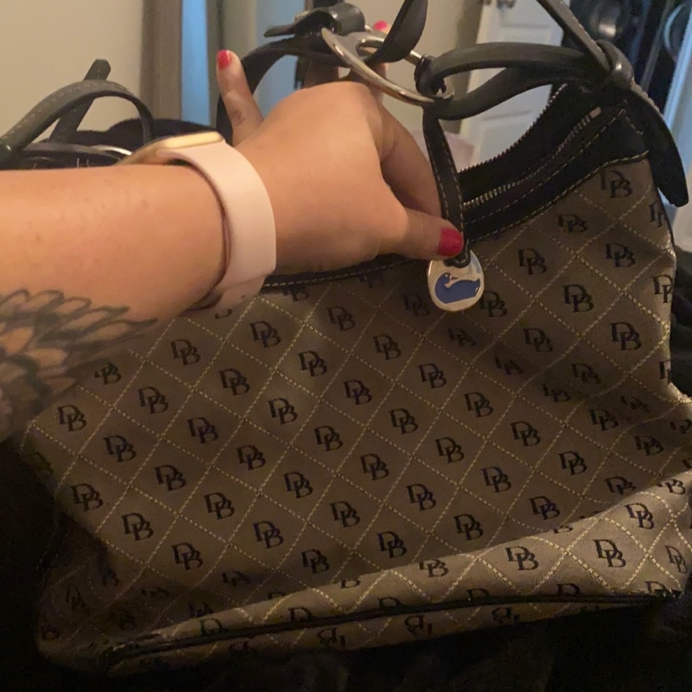 Dooney and Bourke Classic Purse